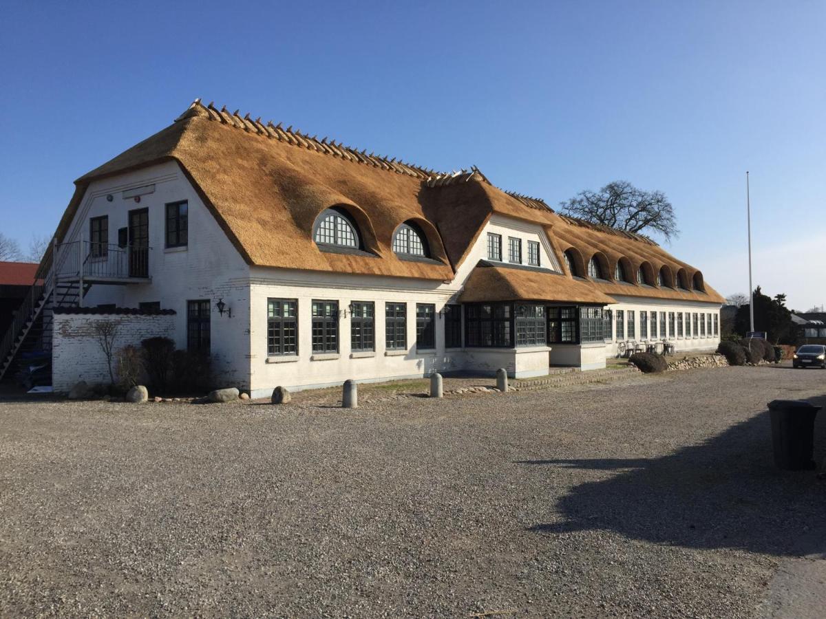 Kryb I Ly Hotel Fredericia Exterior foto